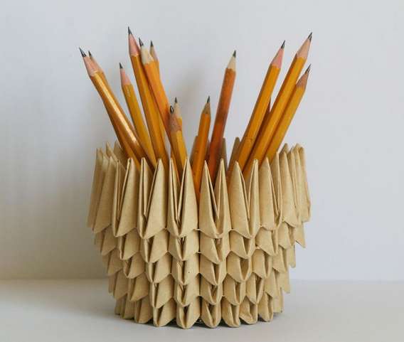 Porta matite in cartone
