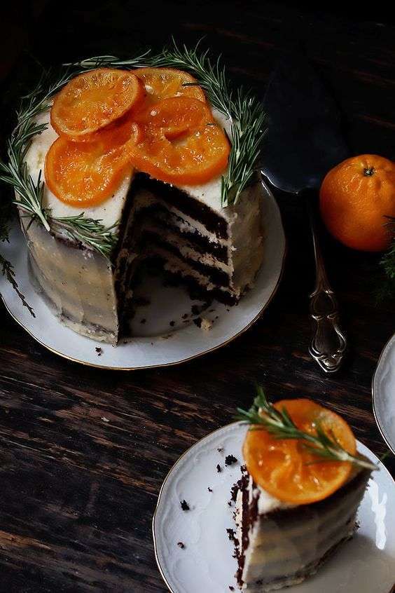 Torta arancia e cioccolato a più piani