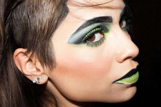 Makeup Greenery e sfumature di nero