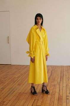Trench oversize giallo fluo