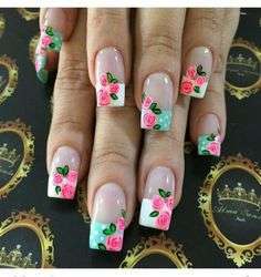 French manicure a fiori vintage