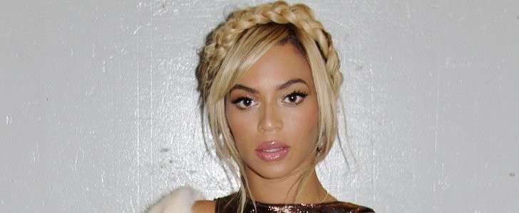 Beyonce con la corona di trecce