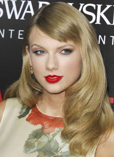 Indovina la star dal sorriso - 4 Taylor Swift