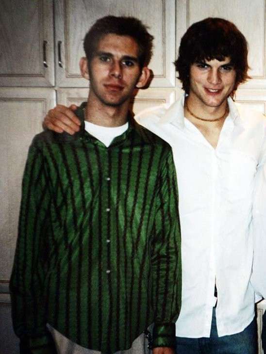 Ashton Kutcher con Michael