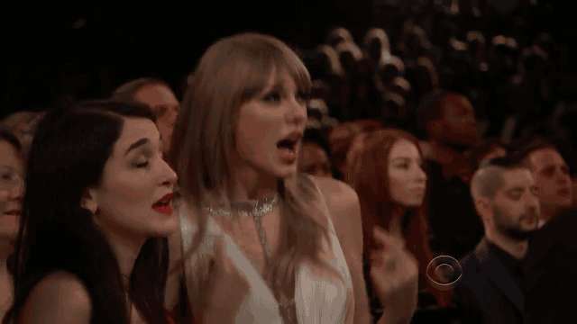 Taylor Swift GIF - Cantare