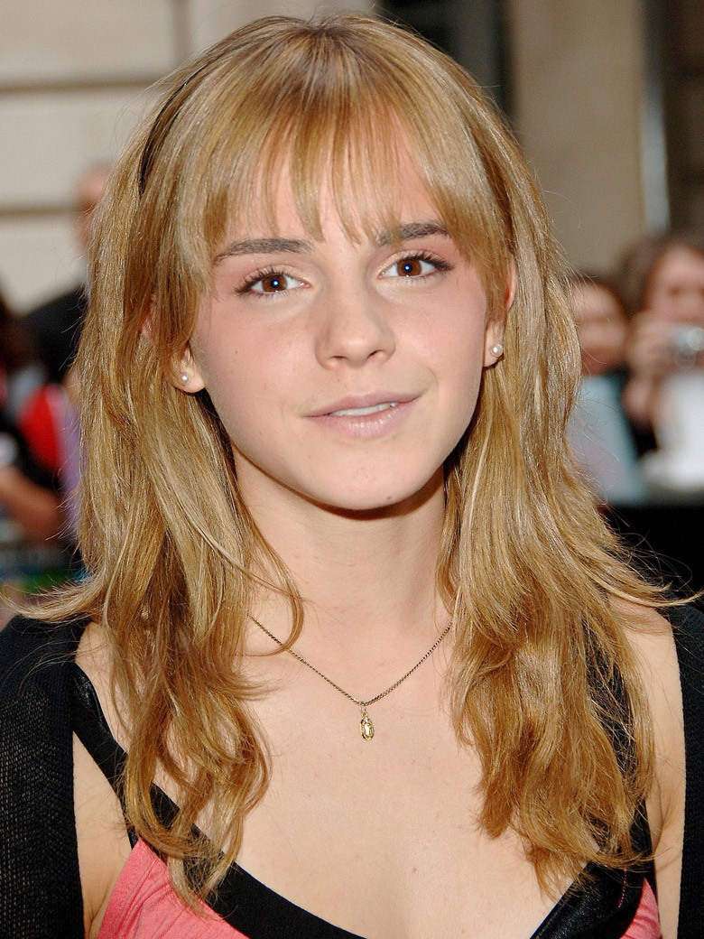 Emma Watson nude look