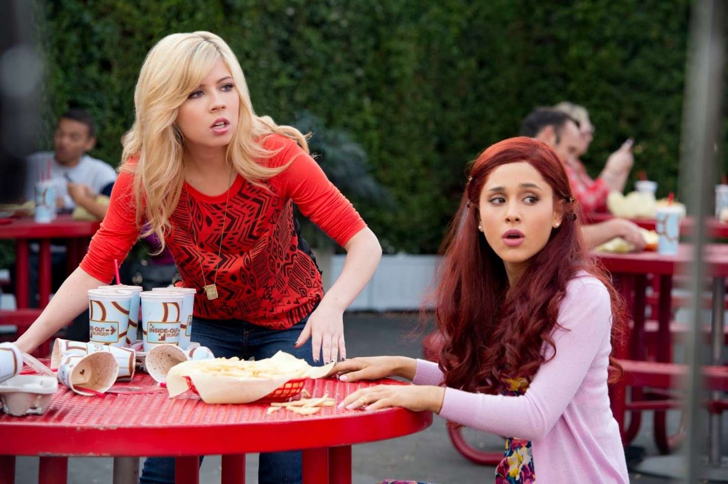 Le scene più belle della sit com Sam e Cat 