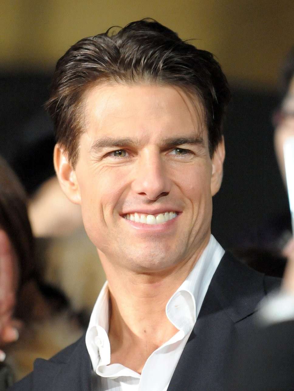 Capelli ordinati come Tom Cruise